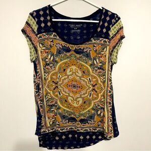 Super Soft Essential Boho Short Sleeve Scoop Neckline Graphic Tee Small